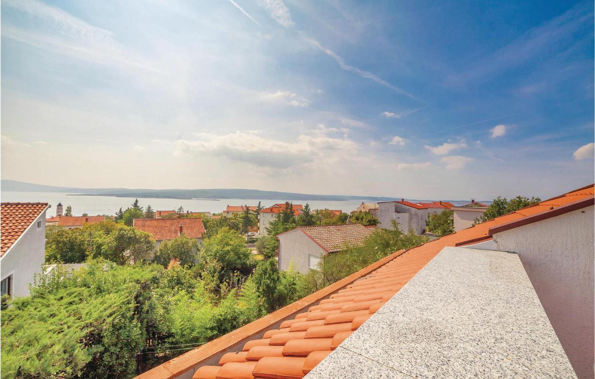 2 Bedroom Amazing Apartment In Криквеница Екстериор снимка